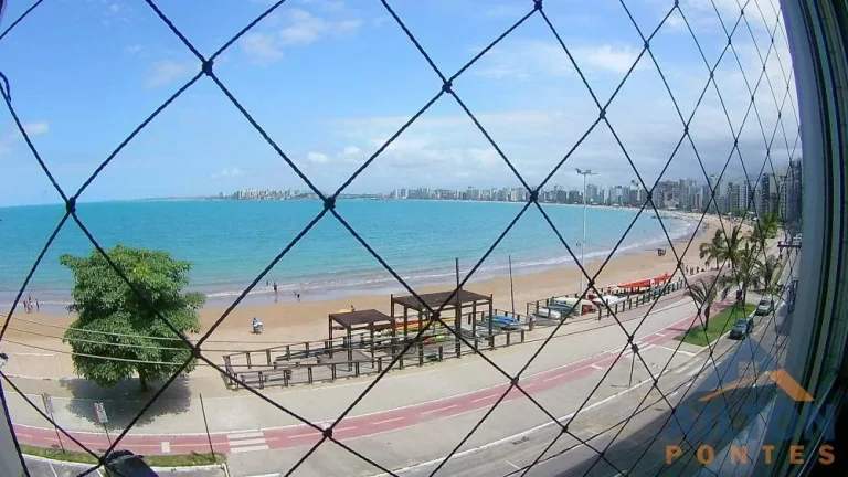 Imagem Apartamento com 3 Quartos à Venda Frente p/ Mar na Praia do Morro - Guarapari/ES