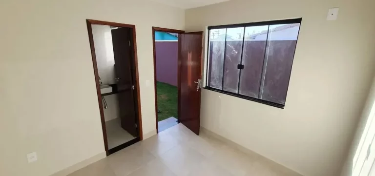 Imagem Casa à venda em Maricá, Jardim Atlântico Leste (Itaipuaçu), com 3 quartos, 240m2