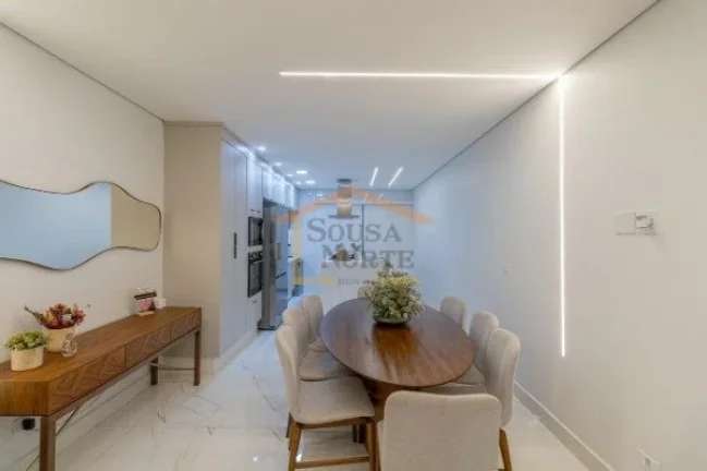 Imagem Sobrado moderno e super completo, com 144 m² muito bem distribuídos. Conta com cozinha, sala de es...