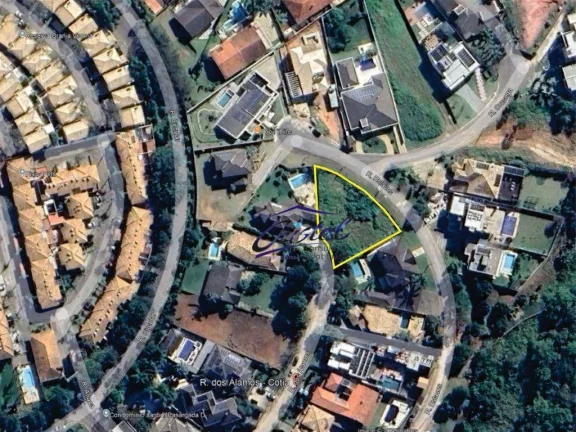 Imagem Terreno à venda, 1553 m² - Condomínio Jardim Passárgada D - Cotia/SP