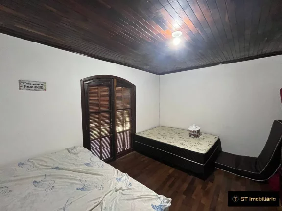 Imagem Chácara com Lago à venda em Atibaia/SP - 5.750m² por R$750.000!
