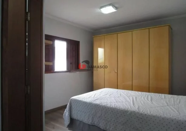 Imagem Sobrado à venda 3 Quartos, 3 Suites, 3 Vagas, 150M², Vila Alto de Santo André, Santo André - SP