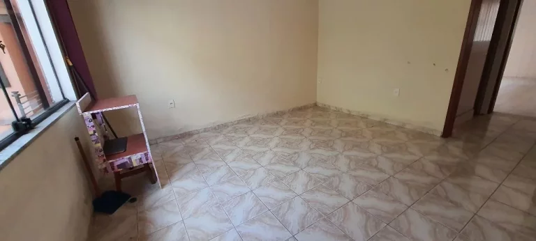 Imagem Oportunidade única! Casa à venda em Santo André-SP, na Vila Luzita, com 1 quarto, 1 sala, 1 banheiro e 90,00 m² de área