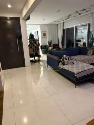 Imagem PORTEIRA FECHADA!!!
Apartamento alto padrão, hall social privativo, 3 dormitórios, sendo 3 suítes...
