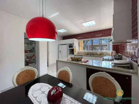 Imagem Rua São João - Miolo Granja. 5 suítes, piscina, gourmet, quadra tênis!