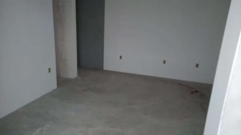 Imagem Casa à Venda, 180m², 3D (3S), 3Vagas, Balneário, Florianópolis/SC