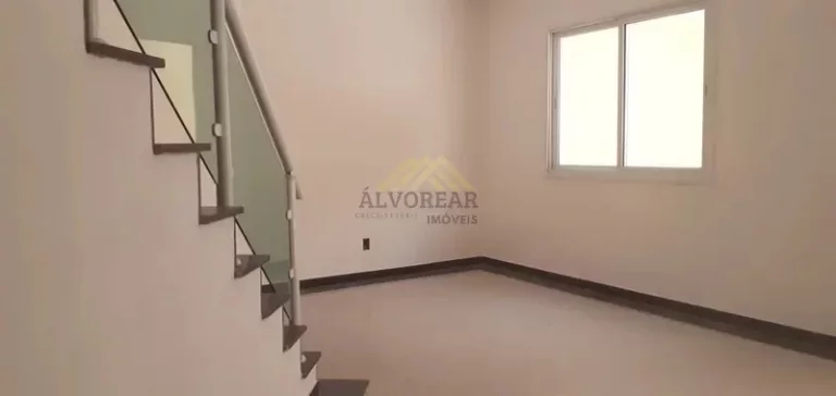 Imagem Sobrado à Venda 3 Dormitórios a 3 Min da Av. Sabará!