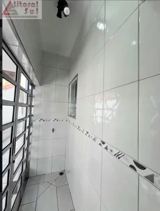 Imagem CASA RESIDENCIAL em PRAIA GRANDE - SP, MARACANÃ