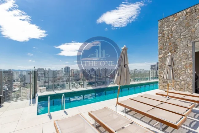 Imagem Studio Moderno à Venda ou Locação em Santo Amaro, São Paulo-SP: 1 Quarto, 1 Banheiro, 24,00 m² de Área.