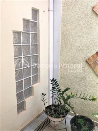 Imagem Casa térrea à venda no Bairro Taquaral, próxima à Miami Store, supermercado, farmácia, colégio...