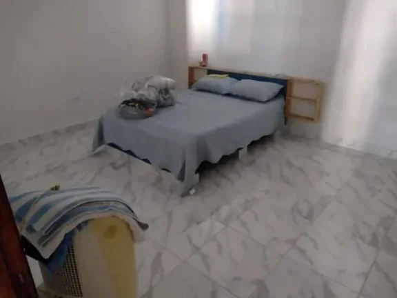 Imagem Casa para Venda em Itanhaém, Loty, 1 dormitório, 1 banheiro, 4 vagas