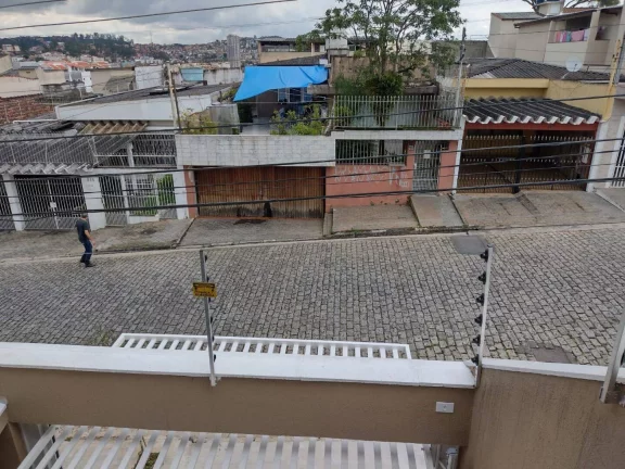 Imagem Apartamento com 2 dormitórios à venda, 45 m² por R$ 282.000,00 - Vila Vitória - Santo André/SP