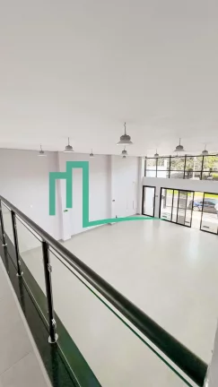 Imagem BARRACÃO Á VENDA NA AV AVENIDA PAULINO PUCCI EM FRANCA/SP - 240m² de terreno e 220m² de construção - Piso térreo com salão amplo, 02 banheiros mais