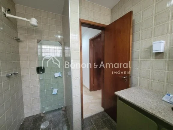 Imagem Excelente sobrado comercial para locação, localizado em rua de grande fluxo de veículos e pedestr...