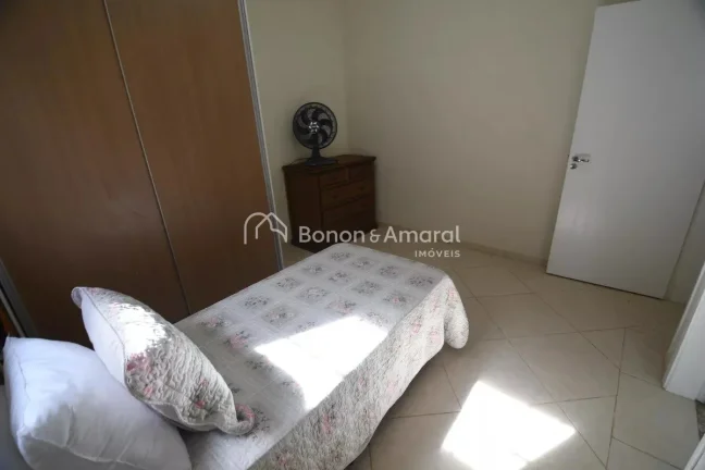 Imagem Esta casa é uma excelente opção para quem busca conforto e funcionalidade. Com três quartos, sen...