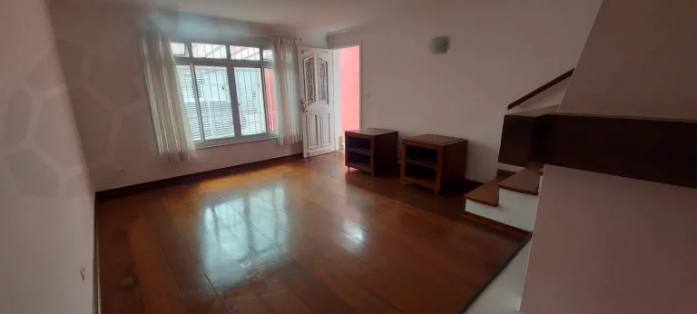 Imagem J. UMUARAMA * SOBRADO * 4 DORM. * 2 SUÍTES * 2 GARAGENS