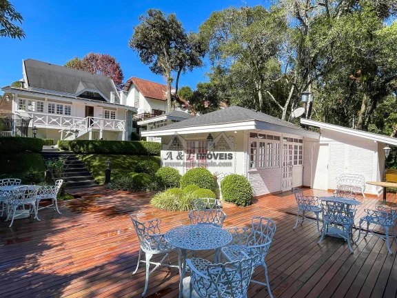 Imagem Casa à venda em Campos do Jordão – Com 04 dormitórios e área gourmet