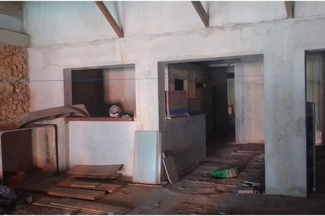 Imagem Loja com Ponto Comercial para venda em Pedra de Guaratiba