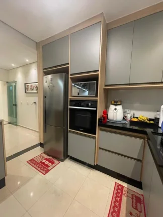 Imagem Casa para Venda em Santo André, Vila Camilopolis, 4 dormitórios, 2 suítes, 2 banheiros, 4 vagas