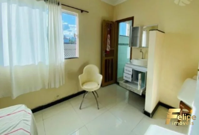 Imagem CASA COM 10 QUARTOS NA PRAIA DO MORRO / ES
