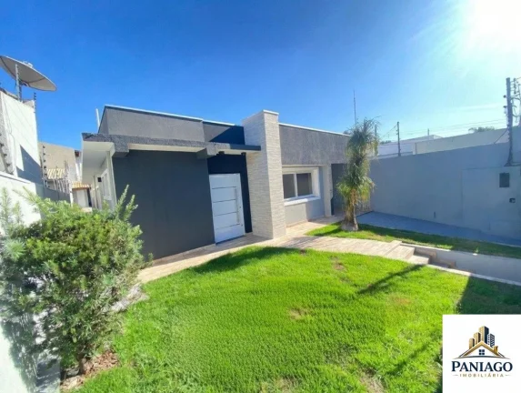 Imagem Casa Térrea com Piscina no Bairro Boa Esperança