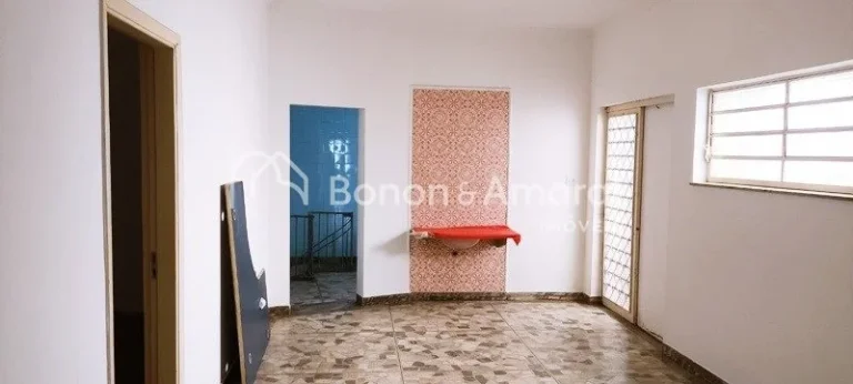 Imagem Venda , Centro , casa comercial , em Campinas . 
Localização central . 
Zoneamento ZC 4 .
Area de ...