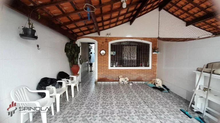 Imagem Casa com 2 dormitórios à venda, 67 m² por R$ 430.000,00 - Vila Caiçara - Praia Grande/SP
