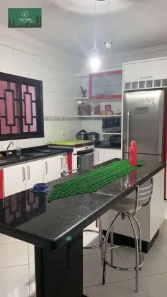 Imagem Sobrado com 3 dormitórios à venda por R$ 600.000,00 - Vila Nova Bonsucesso - Guarulhos/SP