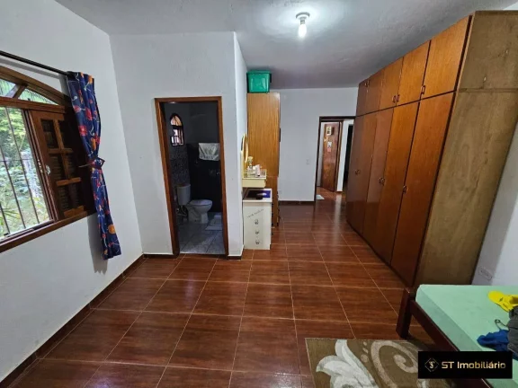 Imagem Chácara com Lago à venda em Mairiporã - Com Escritura por apenas R$470.000!