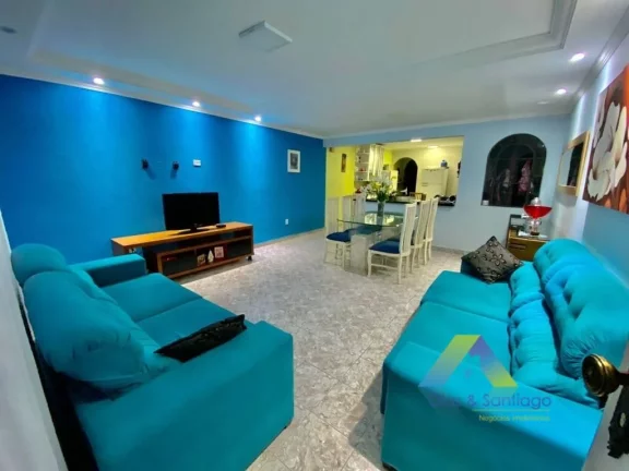 Imagem SANTO ANDRÉ Casa 200 metros, total de 5 dormitórios, Edícula, 2 vagas com excelente localização e valor !!!