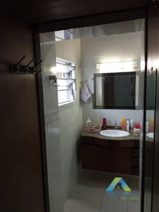 Imagem Sobrado Planalto Paulista 151 metros, 3 dormitórios, 2 vagas, área gourmet com churrasqueira, forno de pizza 2 vagas ótimo valor.