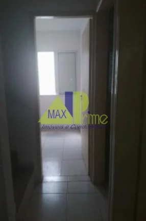 Imagem Casa em Condomínio à Venda na Vila Granada, São Paulo-SP: 3 Quartos, 1 Suíte, 1 Sala, 2 Vagas de Garagem, 150m²!