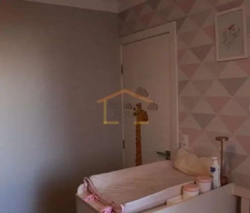 Imagem Casa em condomínio fechado com 43 m², totalmente reformada, moderna. Com 2 dormitórios, 1 banheir...