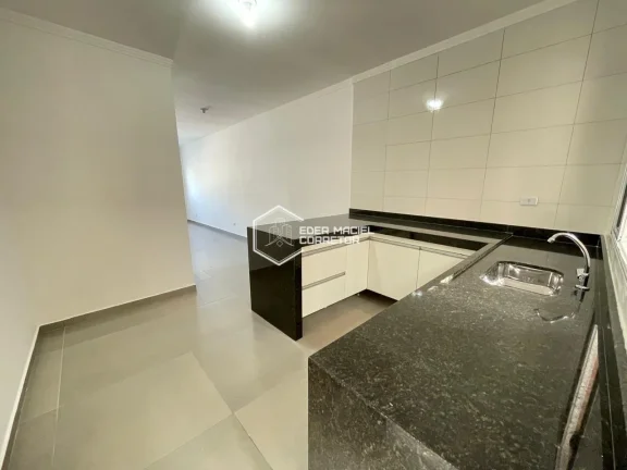 Imagem Apresentamos este lindo sobrado, perfeito para quem busca viver com qualidade de vida ou investir em...