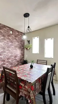 Imagem Sobrado com 2 dormitórios e 1 vaga de garagem - Fátima | Joinville/SC