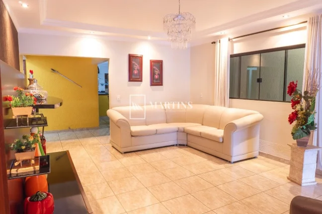 Imagem ? Casa Escriturada no Setor Leste do Gama - Rua Principal!

Excelente oportunidade para moradia ou i...