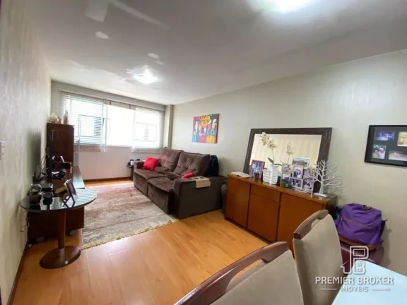 Imagem Apartamento à venda, 60 m² por R$ 470.000,00 - Artistas - Teresópolis/RJ