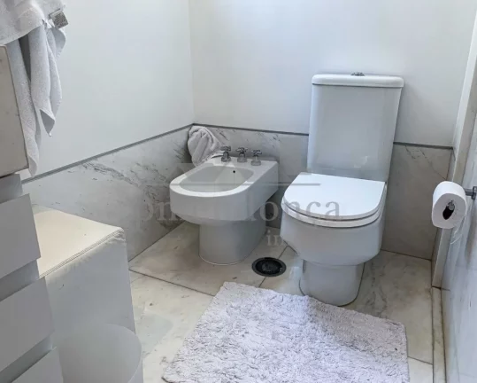 Imagem Apartamento em Higienópolis com 3 suítes e 4 vagas, 292,13m².