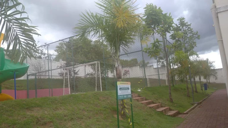 Imagem Apartamento Ótima Localização com 02 dormitórios, sala,, cozinha americana com armários, banhei...