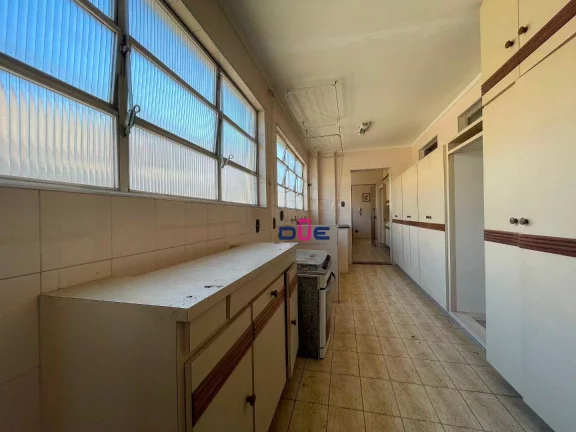 Imagem Apartamento com 4 dormitórios à venda por R$ 2.800.000,00 - Boqueirão - Santos/SP
