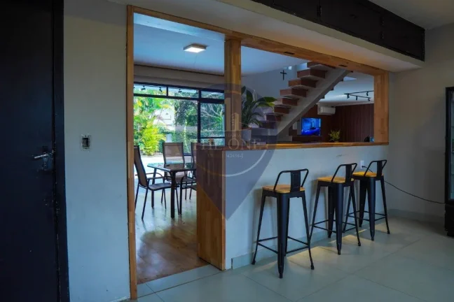 Imagem Imperdível oportunidade: Casa à venda em São Paulo-SP, Alto de Pinheiros! 5 quartos, 5 suítes, 6 vagas e 420m².