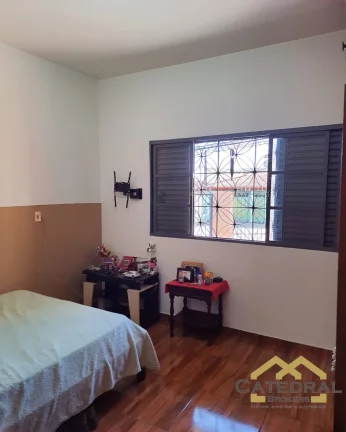 Imagem Casa à Venda com 3 dormitórios sendo 1 suíte de R$940.000,00 por R$884.000,00- Agapeama - Jundiaí/SP