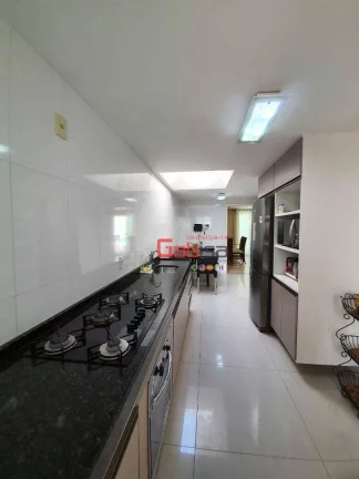 Imagem Casa com 6 dormitórios à venda, 252 m² por R$ 3.200.000,00 - Novo Portinho - Cabo Frio/RJ
