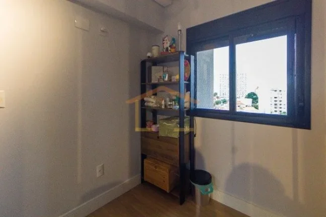 Imagem Apartamento reformado com 55m², 2 dormitórios, sendo 1 suite, 2 banheiros e 1 vaga de garagem. Pos...