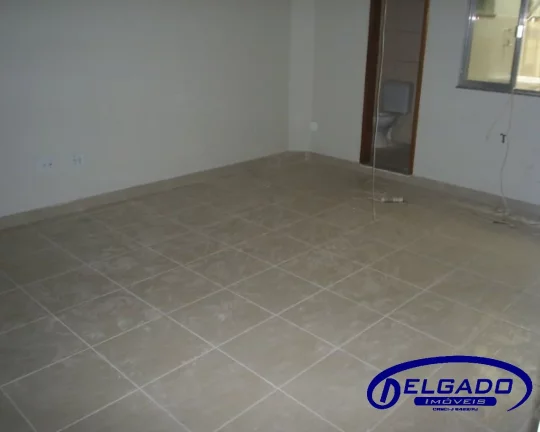 Imagem DELGADO aluga SALA COMERCIAL (predio com elevador) com 35m2 - CENTRO de Itaboraí-RJ.