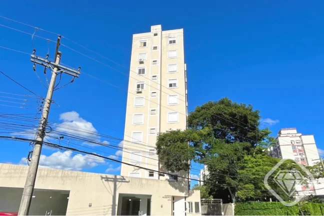 Imagem Apartamento amplo e iluminado na Avenida Cavalhada.

Conforto, privacidade e vaga dupla coberta em c...