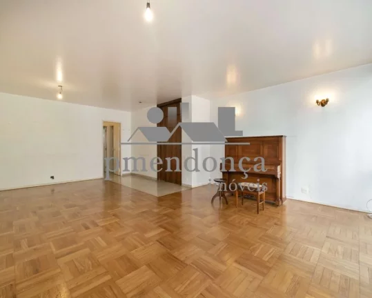 Imagem Apartamento à venda na Rua Dr Brasilio Machado com 03 dormitórios e 01 vaga, 188,50m²