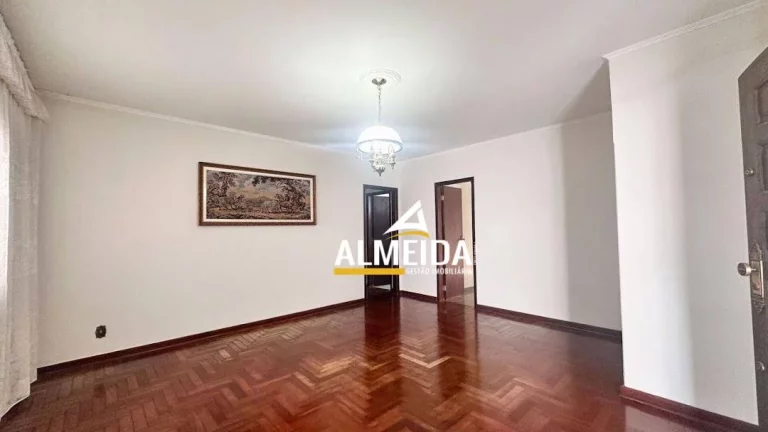 Imagem Casa com 3 dormitórios à venda, 168 m² por R$ 850.000,00 - Cidade Jardim - Rio Claro/SP