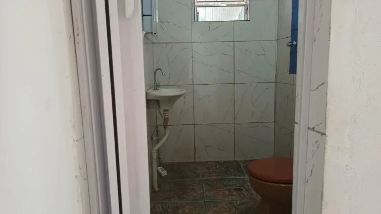 Imagem Casa para Venda em Itanhaém, Jardim das Palmeiras, 2 dormitórios, 2 banheiros, 6 vagas