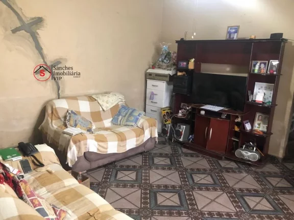 Imagem Casa Antiga à venda, com 8M de frente e área de terreno de 288m, à 350m da linha verde do metrô e linha prata do monotrilho, fácil acesso ao centro